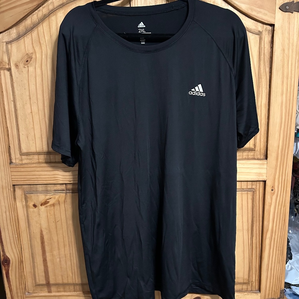 Adidas Mens golf shirt